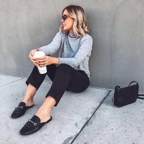 Meet your Posher, Amanda - Picture 1 of 1